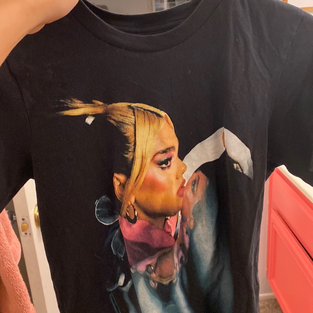 dua lipa shirt